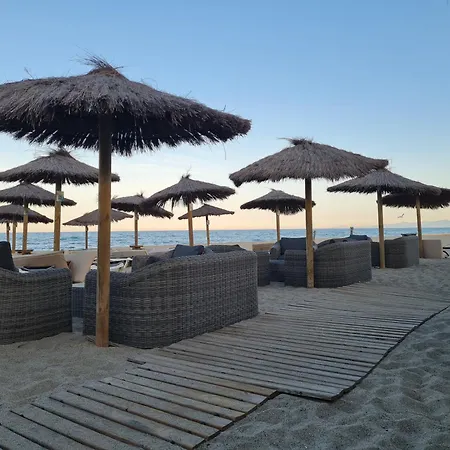Apartamento Les Couleurs Catalanes - Avec Piscine, Terrasse&cuisine D'été - à Pied